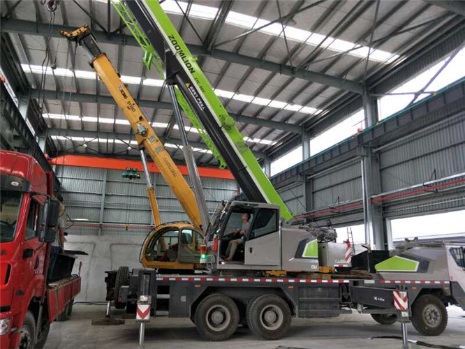 奈曼旗高空车出租需要注意哪些安全事项？